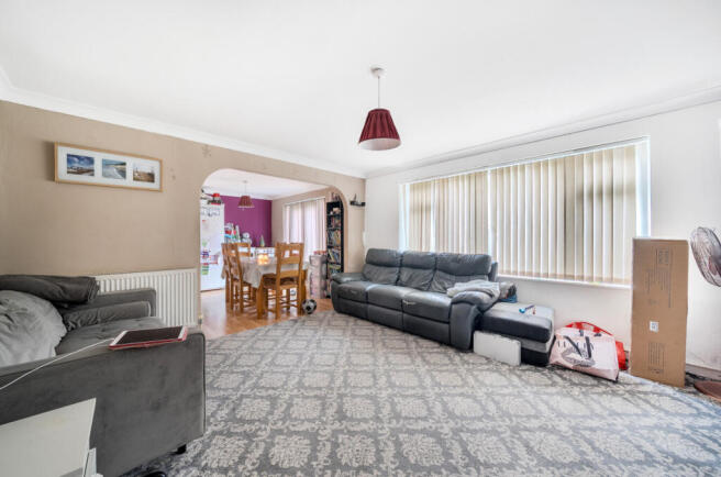 1388904-8-6942e4e...