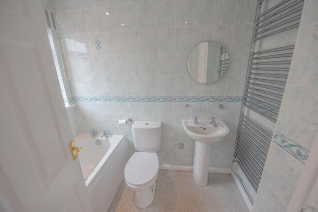 2 bed Bungalow for sale Image 10