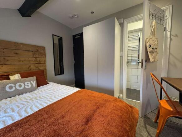 Ark Farmhouse Room 8 3.jpeg