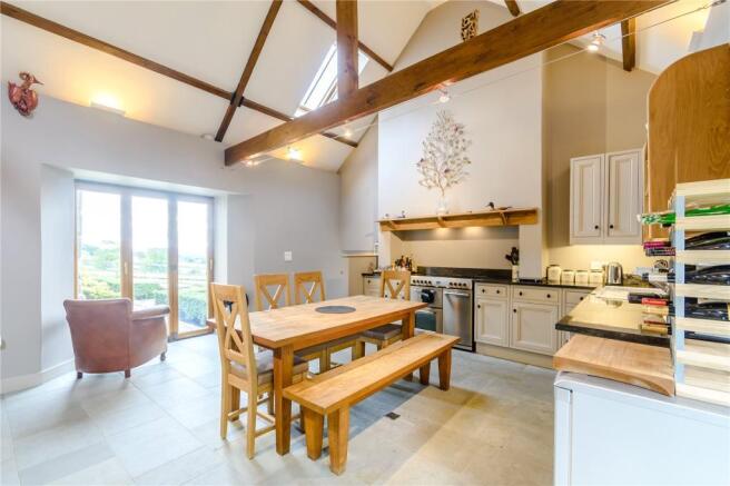 Licing Kitchen