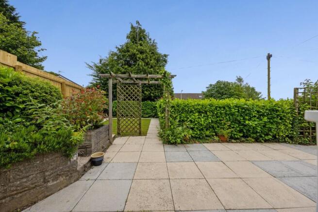 Garden (front)