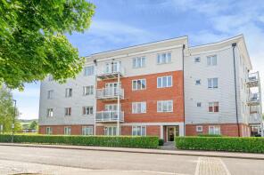 74, Chesterfield House, Chequers Avenue, High Wycombe HP11 1GD