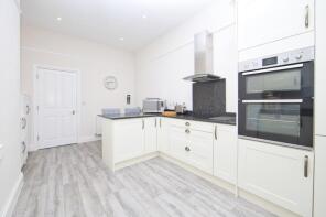Flat 2, 94 Beulah House, Crabble Hill, Dover CT17 0SA