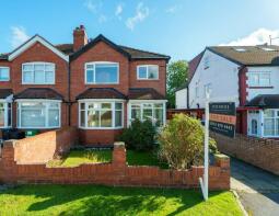 18, Wyncliffe Gardens, Moortown, Leeds LS17 6HB