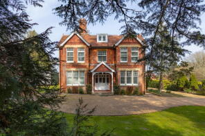 Belvoir Lodge, Eastbourne Road, Lewes BN8 6PS