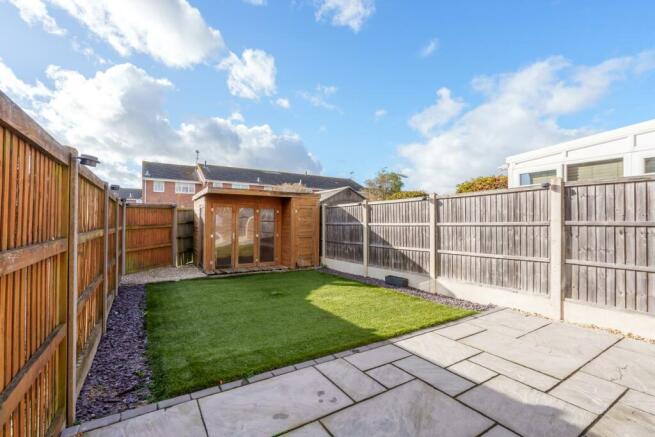 Rear Garden (2).jpg