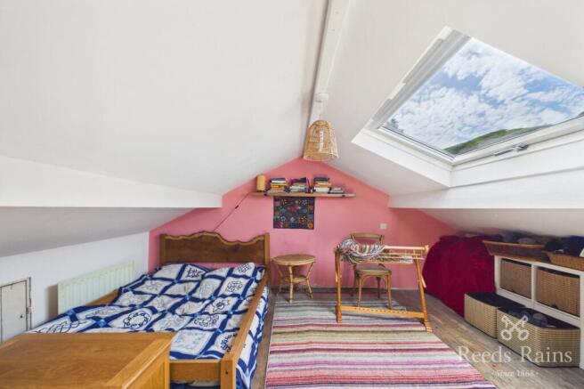 2 bed Terraced for sale Image 12