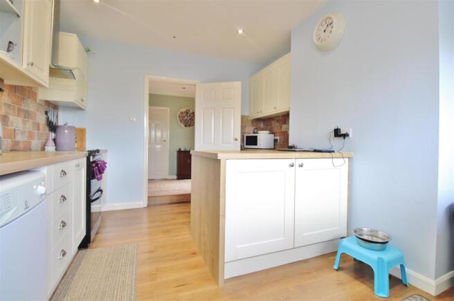 Kitchen/Breakfast Room