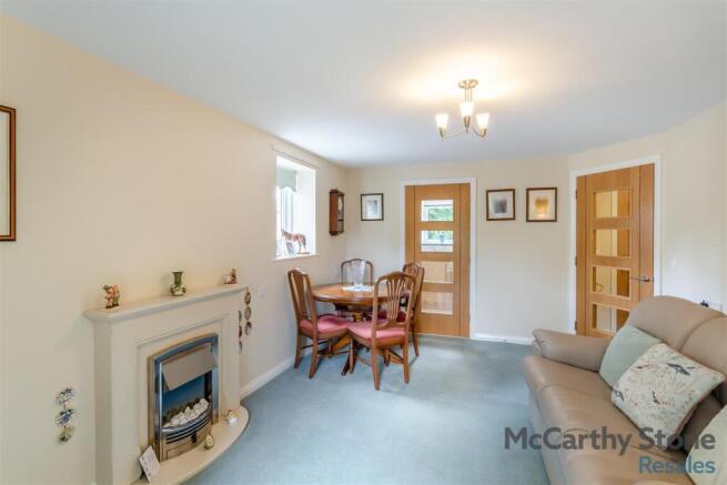 1 bed Apartment for sale Image 5