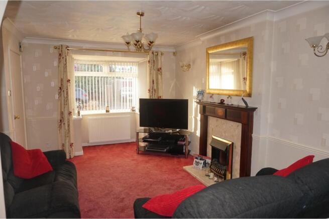 Lounge/Dining Room