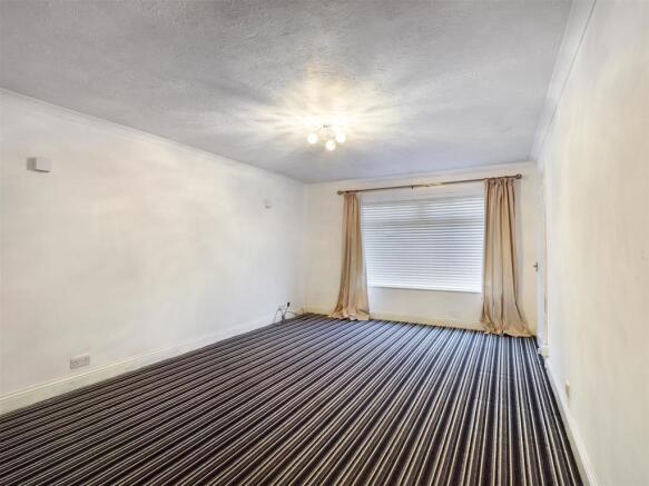 Living Room.jpg