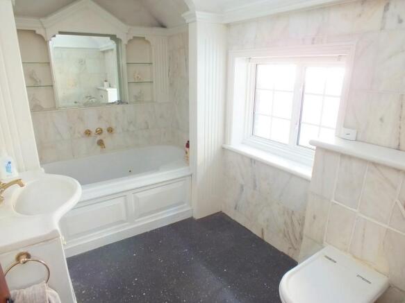 Photo 11