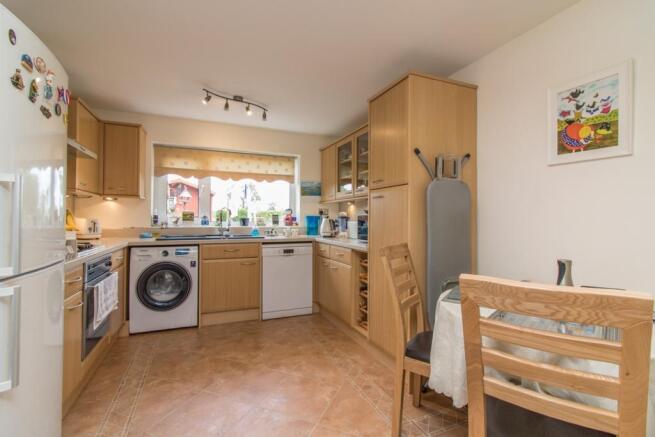 Kitchen/Breakfast