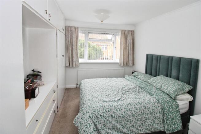 3 bed Semi-Detached for sale Image 4