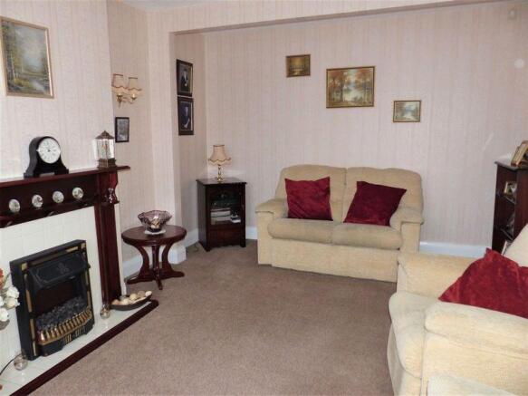 Lounge 2
