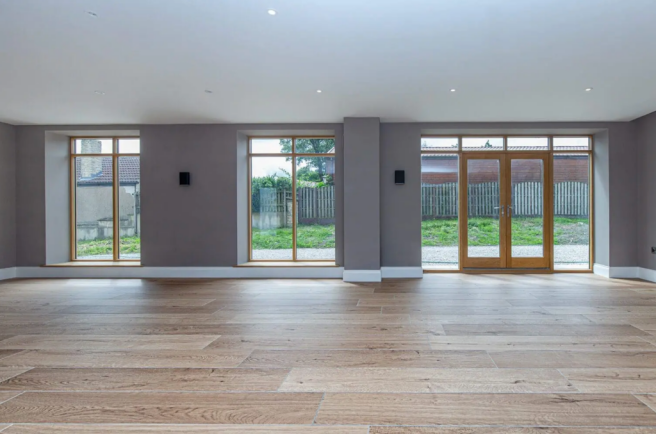 5 bed Barn Conversion for sale Image 5