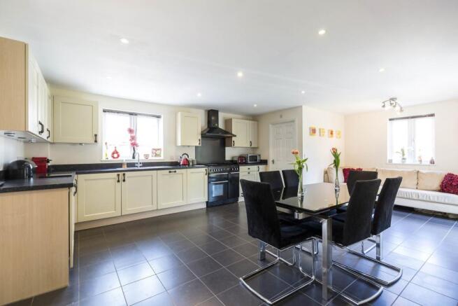 Kitchen Diner