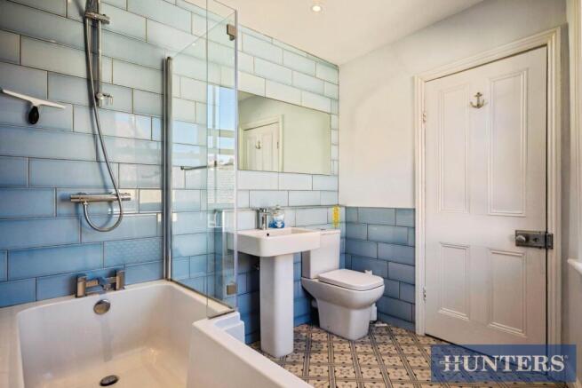 4 bed Terraced for sale Image 5