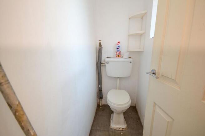 3 bed Semi-Detached for sale Image 8