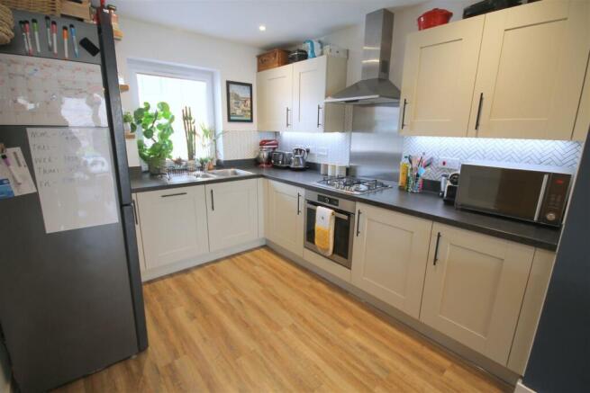 AR Kitchen b.JPG
