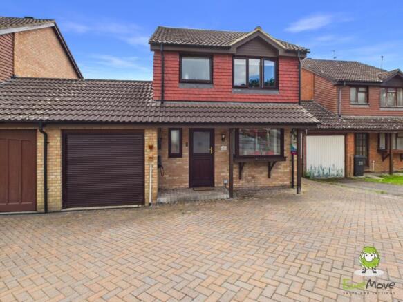 EweMove Estate Agents Basingstoke - Stockbridge Cl
