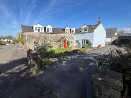 Longacres, Treoes Village, Bridgend CF35 5DH