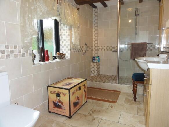 G/Floor Shower Room
