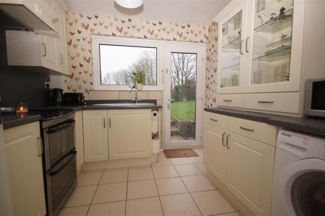 kitchen1.JPG
