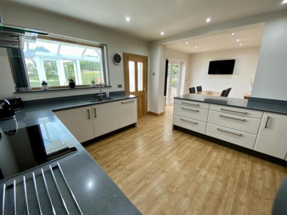 Breakfast Kitchen
