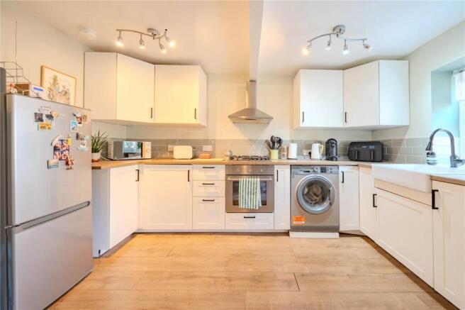 2 bed Terraced for sale Image 11