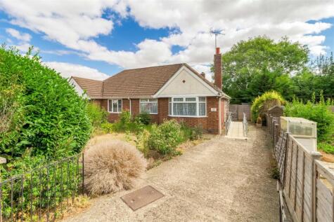 Saxby Crescent, Wellingborough