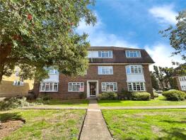5, Queensfield Court, London Road, Sutton SM3 8JD