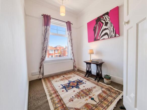3 bed Semi-Detached for sale Image 10