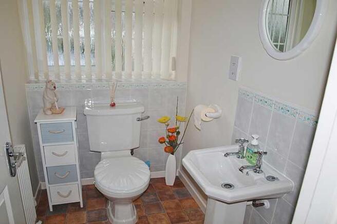 GF WC