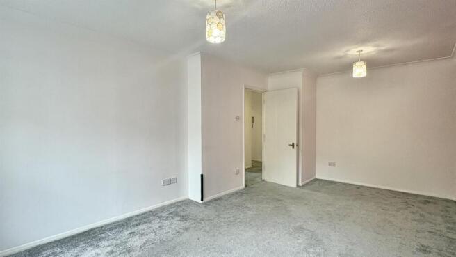 Aaron Hill, E6 for Sale by Barrain London Estate A