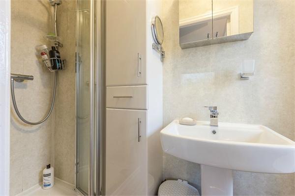 Bedroom 1 En Suite