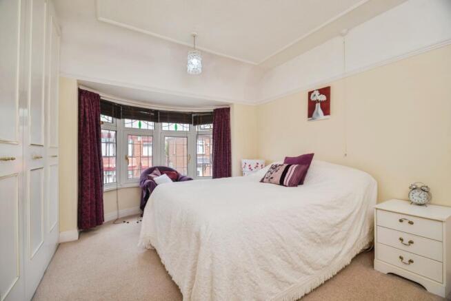 3 bed Semi-Detached for sale Image 8