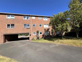 30, Fairlawns, Newmarket CB8 9JS