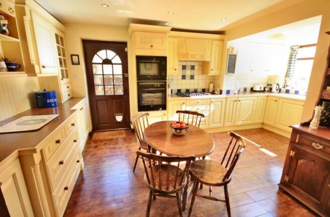 Dining Kitchen