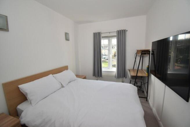 2 bed Apartment for sale Image 4
