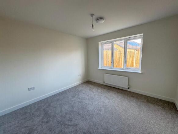 2 bed Semi-Detached Bungalow for sale Image 5
