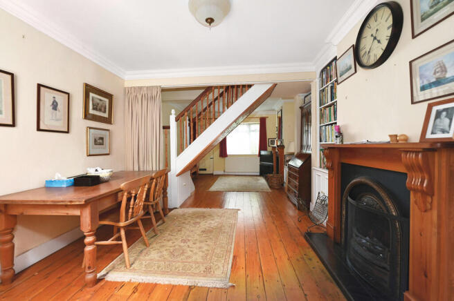 8 Green Lane (8)
