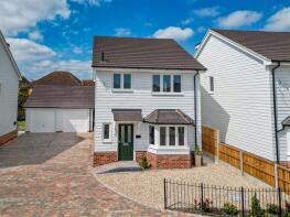 4 Castello, Kings Road, Southminster CM0 7EJ