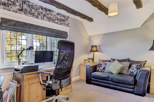 Bedroom/Study