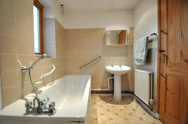 Photo 12