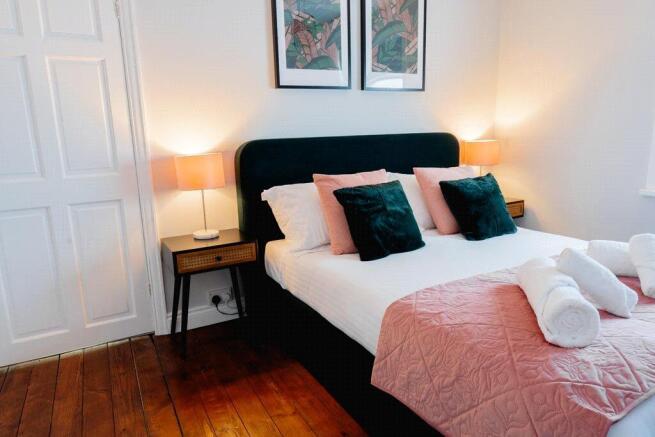 3 bed Terraced for sale Image 12