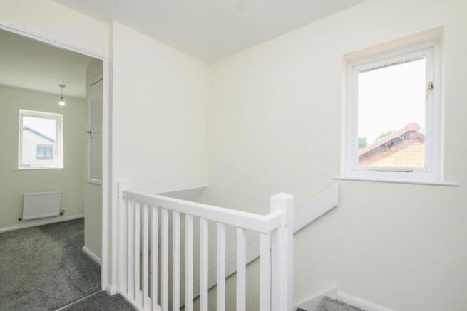 3 bed House for sale Image 9