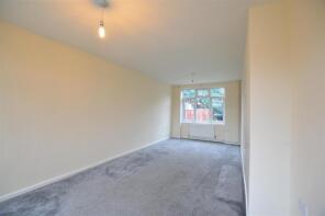 4, Tomlin Road, Slough SL2 2JR