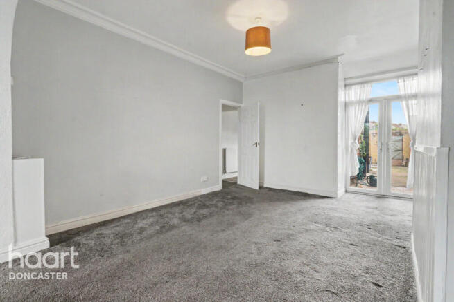 3 bed Terraced for sale Image 7