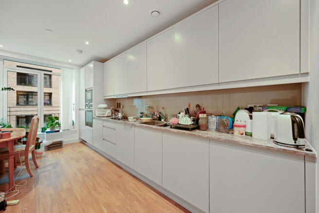 RCBB- 16 greenwich hosue- kitchen 1 (1)